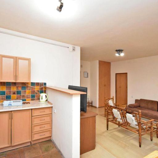 Rent Inn Yerevan On Sakharov Square Esterno foto