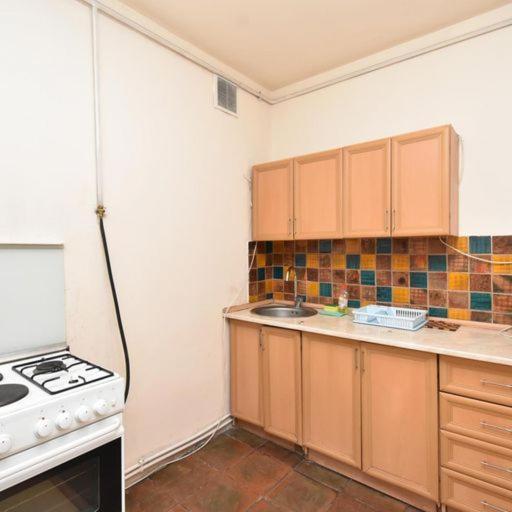 Rent Inn Yerevan On Sakharov Square Esterno foto