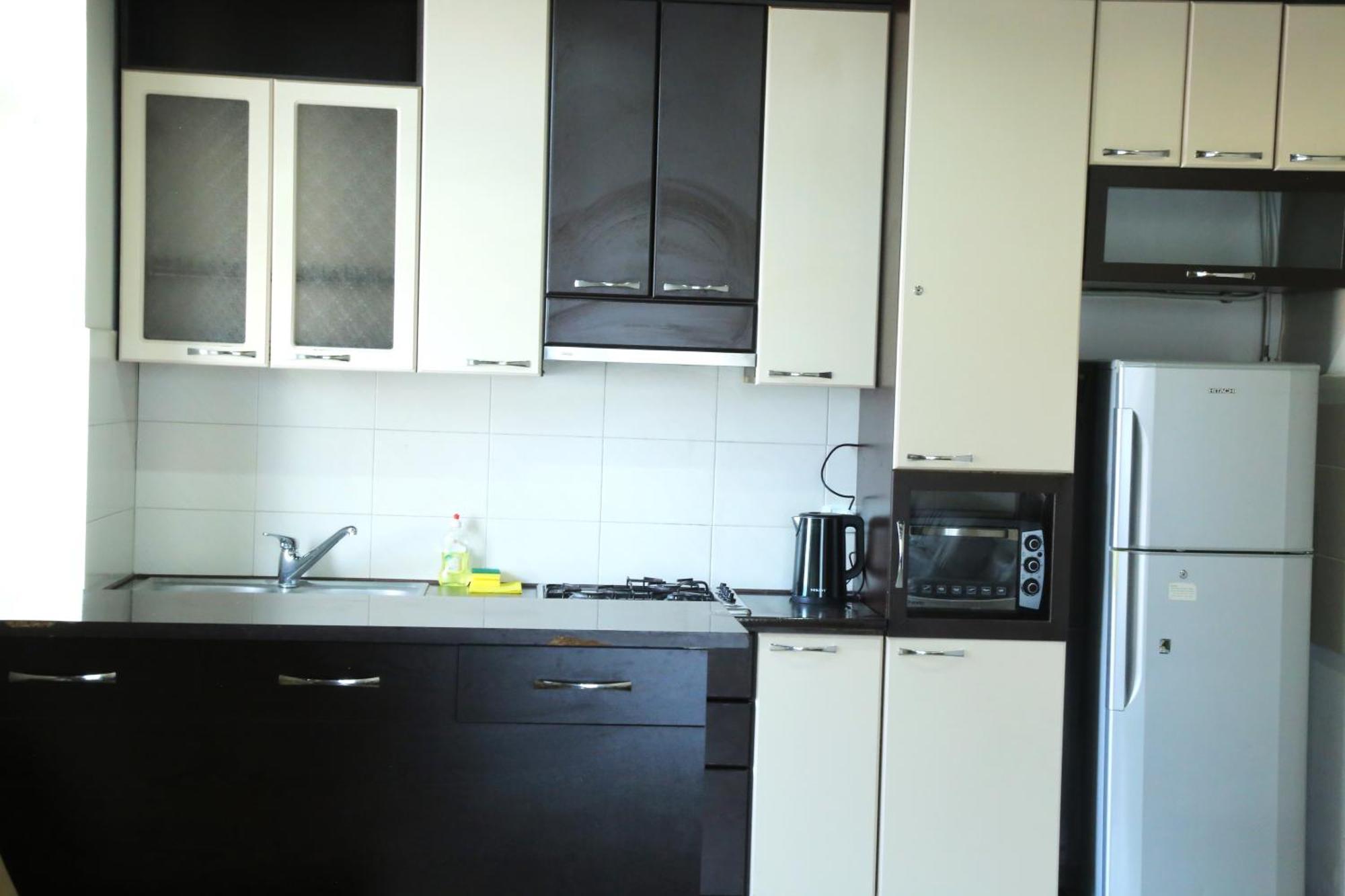 Rent Inn Yerevan On Sakharov Square Esterno foto